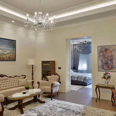 Zemun Center Lux 3 Bedroom Apartament *